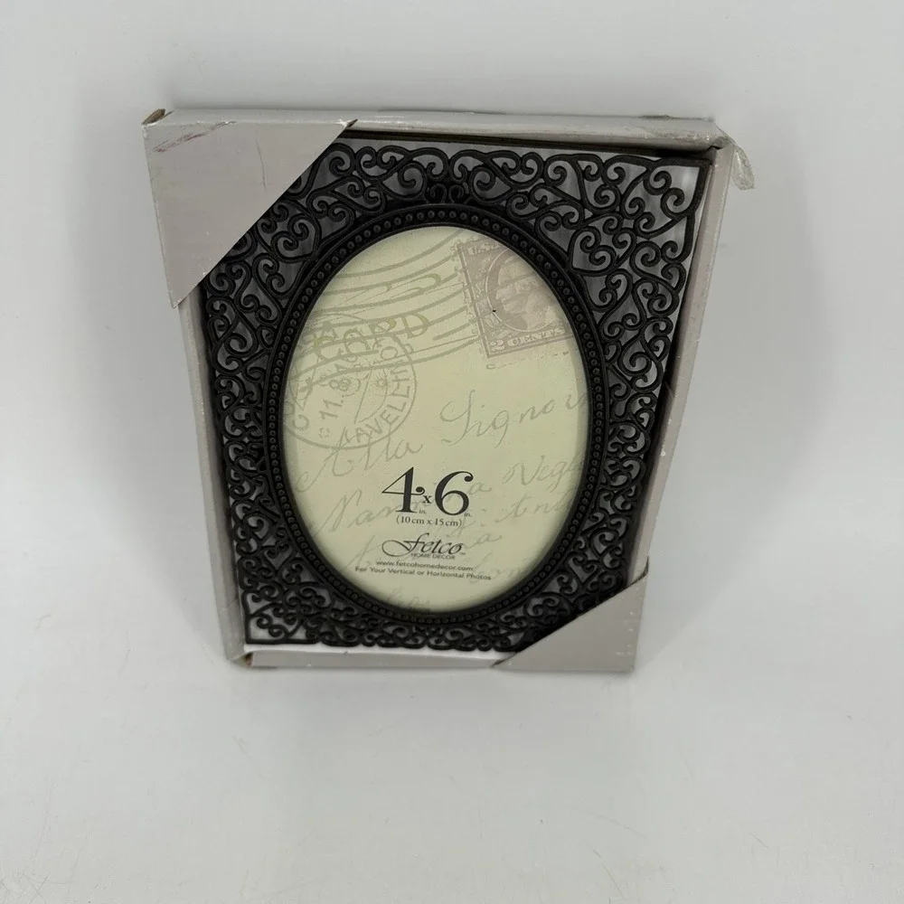 Fetco Home Decor Ivana-Bronze 4x6 Oval Scrollwork Picture Frame F923746 NIB